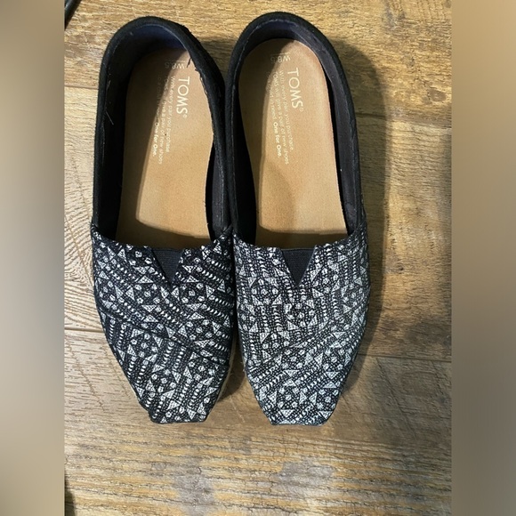 Toms Shoes - COPY - TOMS Espadrille Black and White Shoe Women’s Size 8.5W